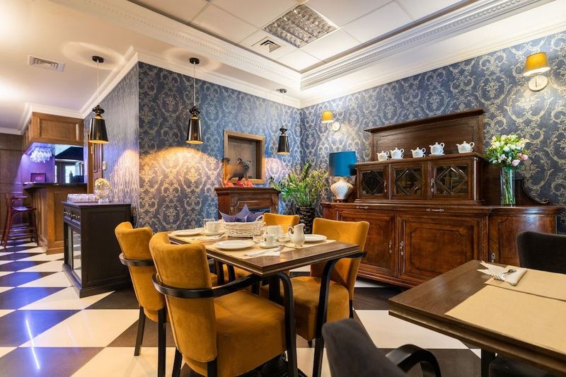 SleepWalker Boutique Suites - Image 5