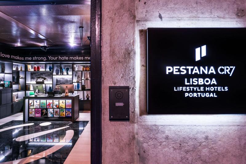 Pestana CR7 Lisboa Hotel - Image 3