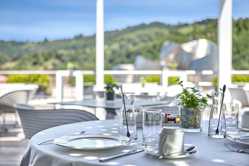 Gran Hotel Domine Bilbao - Image 8