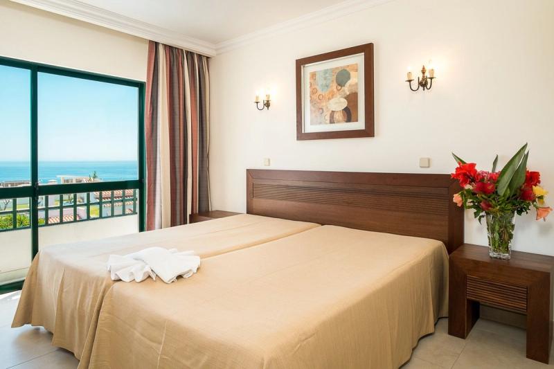 Cerro Mar Atlantico Apartments - Image 5