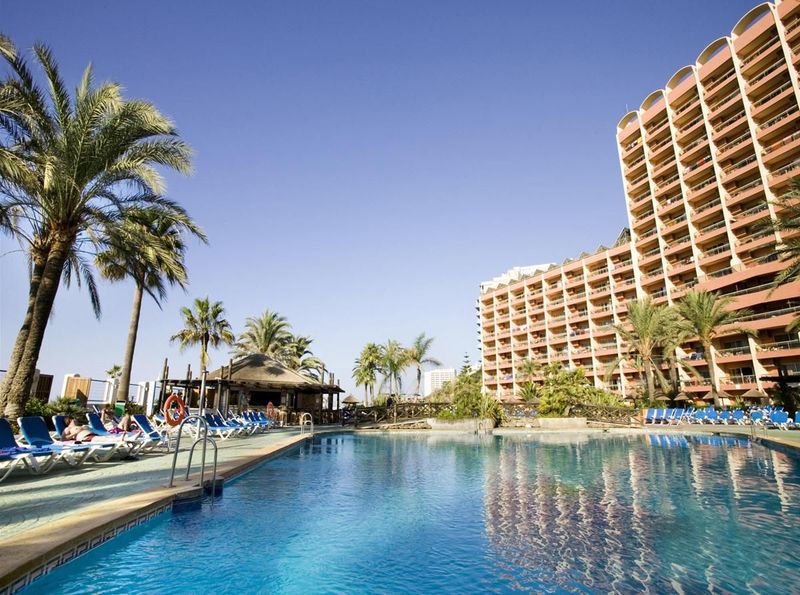 Sunset Beach Club - Image 6