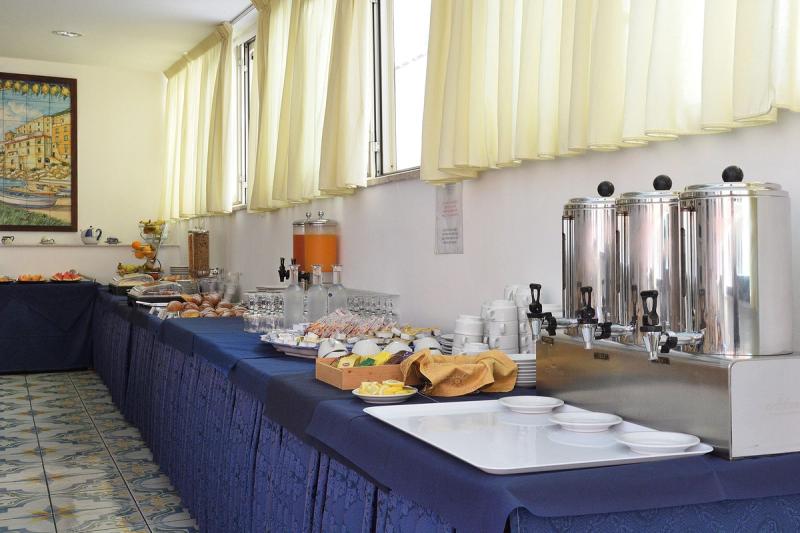 Hotel Settebello - Image 10