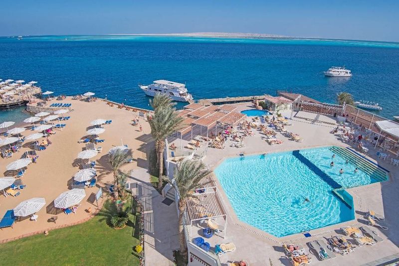 SUNRISE Holidays Resort - Image 1