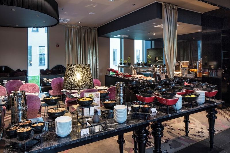 Falkensteiner Hotel Belgrade - Image 3