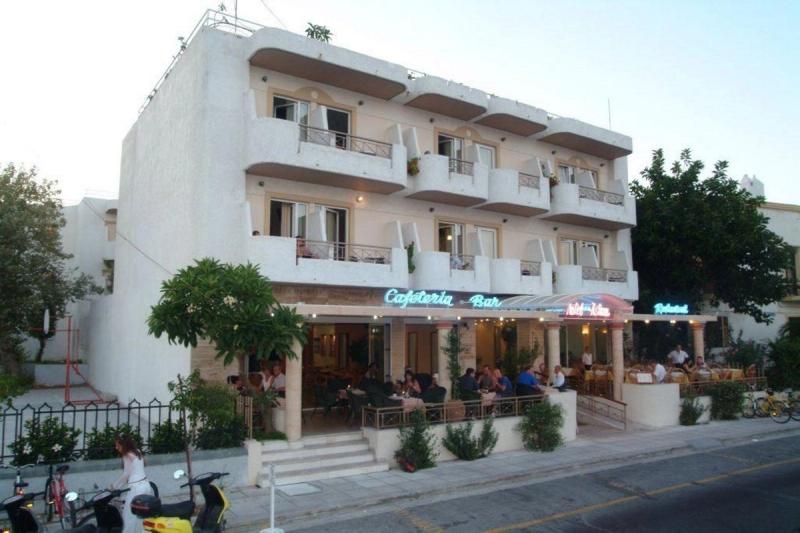 Astron Hotel - Image 2
