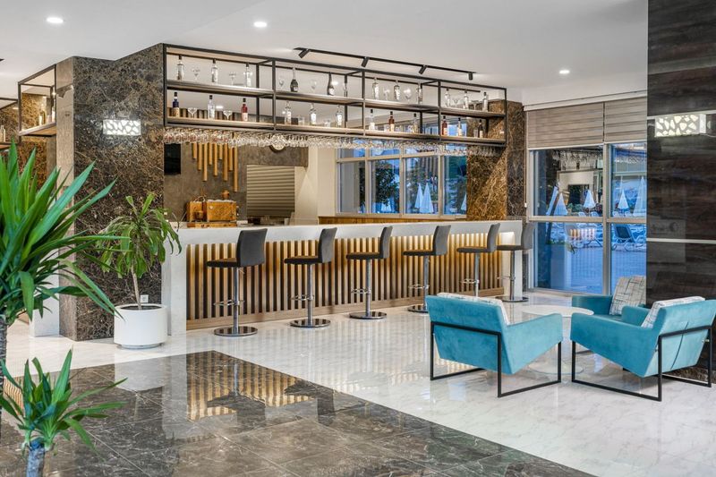 Avena Resort & Spa Hotel - Image 6