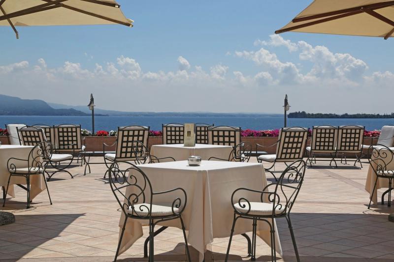 Hotel Savoy Palace - Image 2