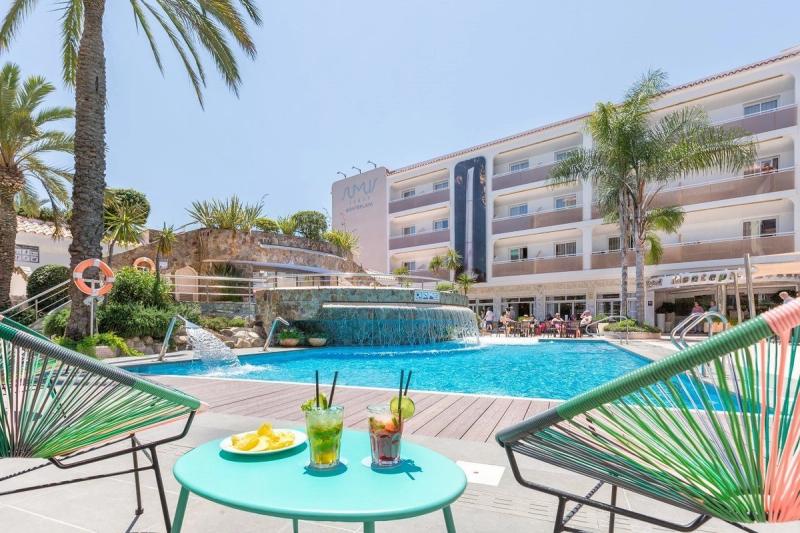 Sumus Hotel Monteplaya - Image 1