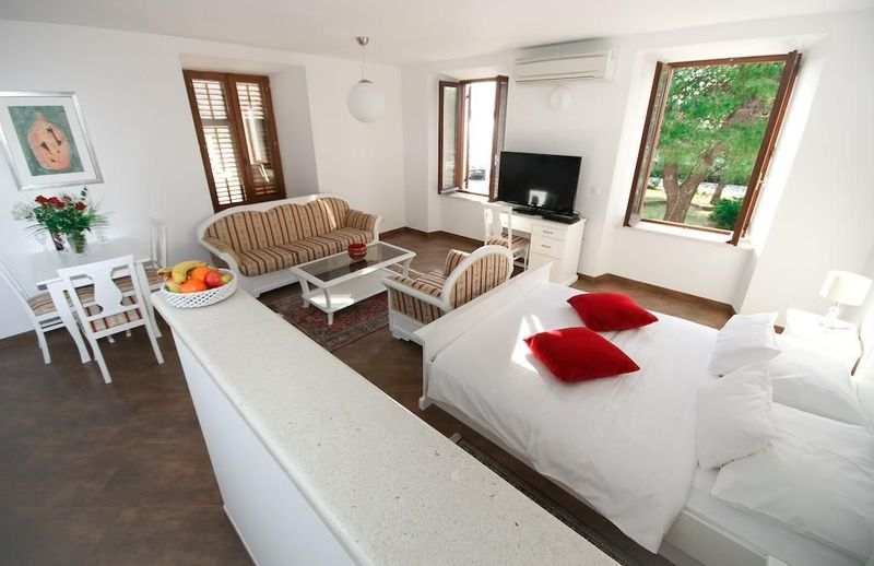 Vila Riva Apartments - Image 5