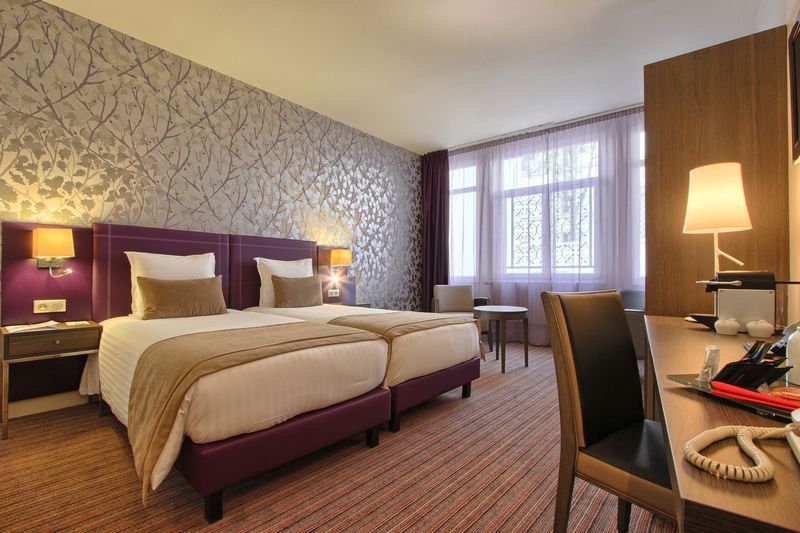 Timhotel Opera Blanche Fontaine - Image 8