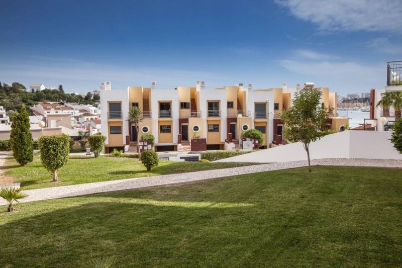 Vitor's Village - Image 8