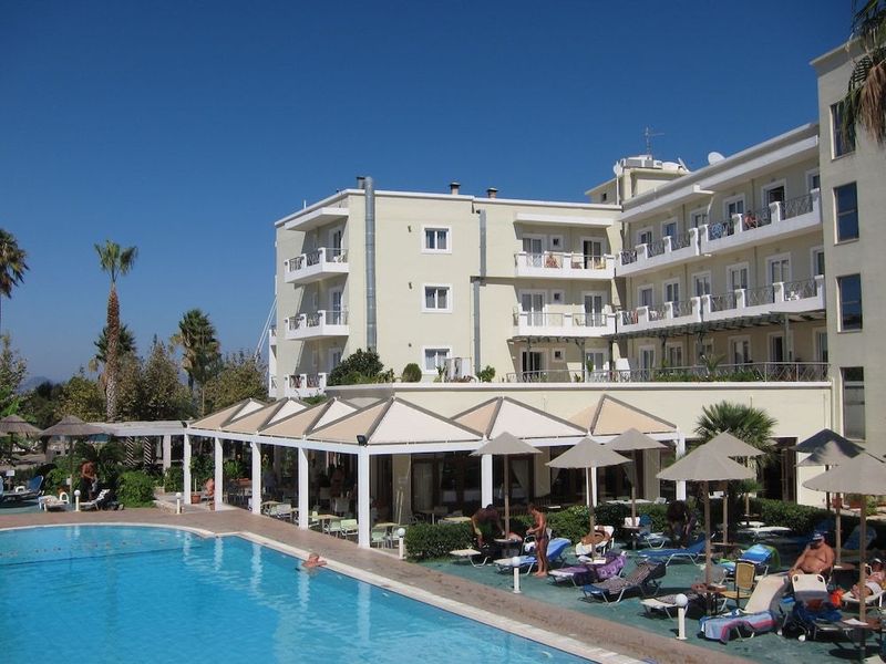 Kos Hotel Junior Suites - Image 7