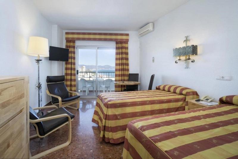 Hotel Apartamentos Bajondillo - Image 6