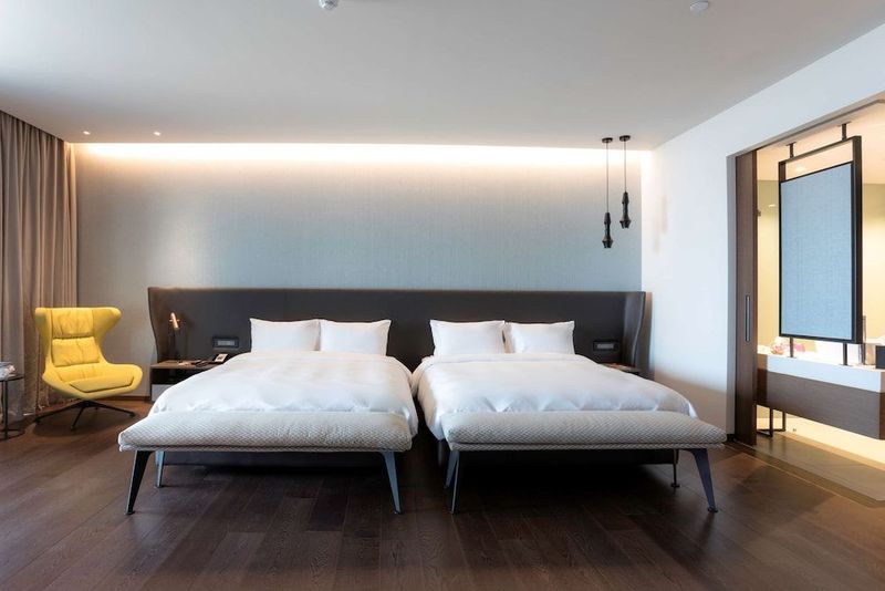 Radisson Blu Hotel Larnaca - Image 7