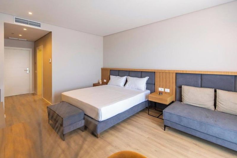 AMR Hotel - Durres - Image 9