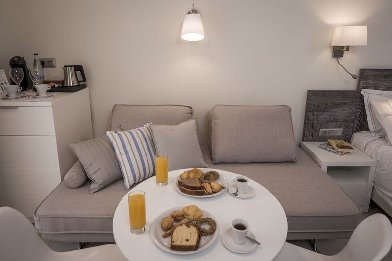 Bio Suites Hotel - Image 5