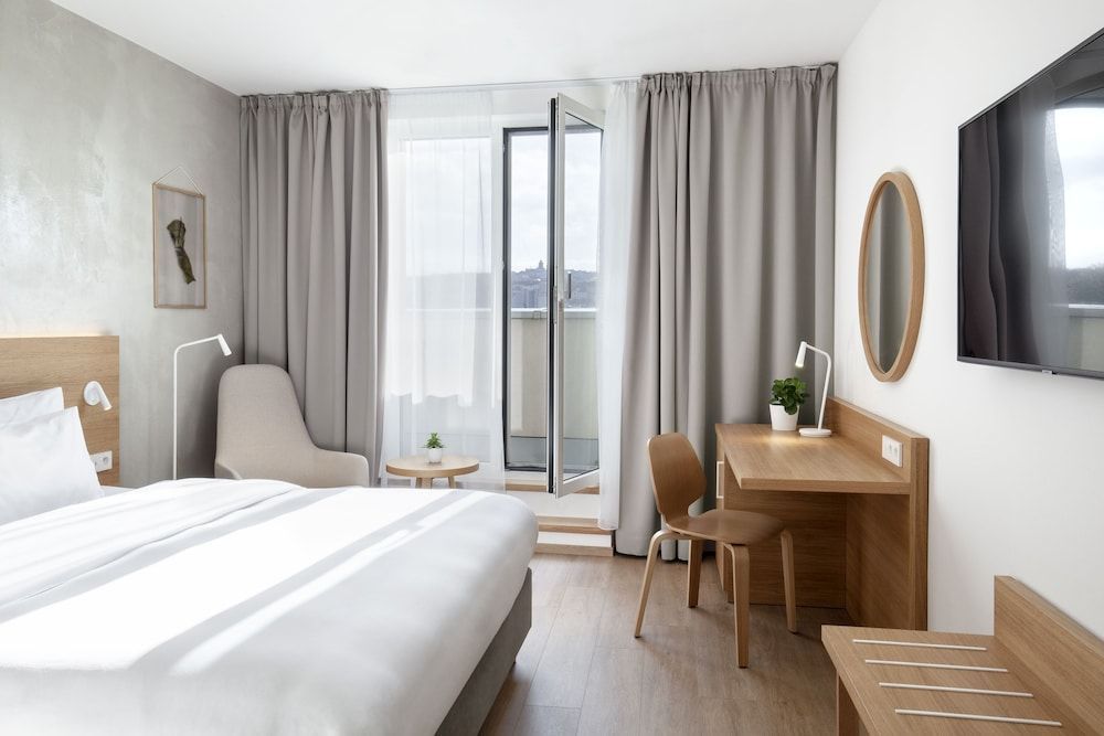 Botanique Hotel Prague - Image 3