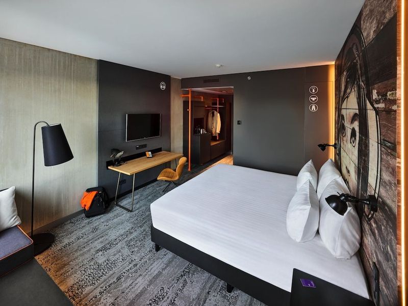 Jaz Hotel Amsterdam - Image 5