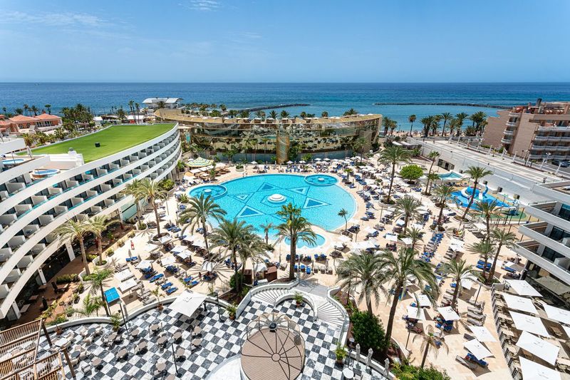 Mediterranean Palace - Image 1