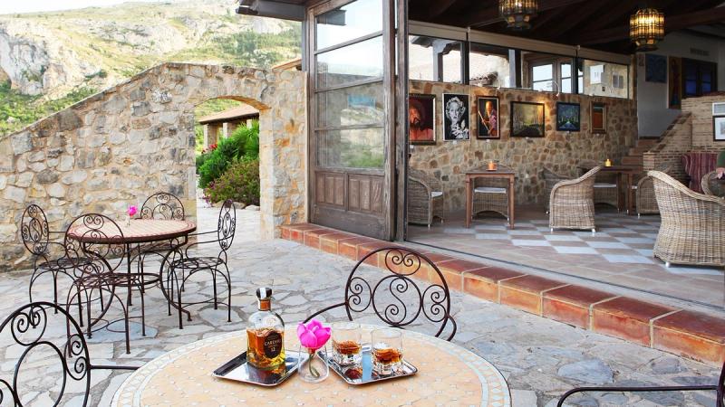 Hotel Restaurant Alahuar - Image 2