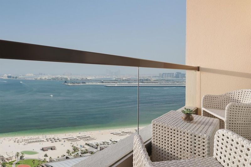 JA Ocean View Hotel - Image 4