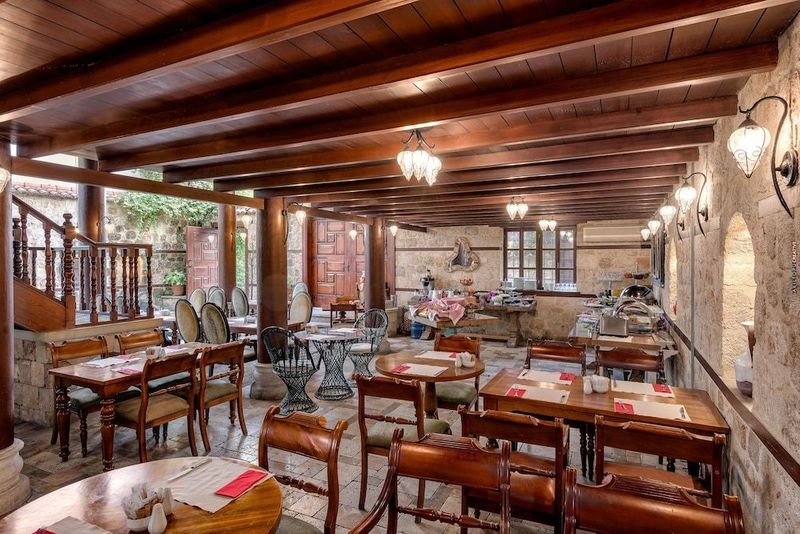 Tuvana Hotel - Image 4