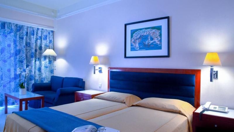 Mediterranean Hotel - Image 10