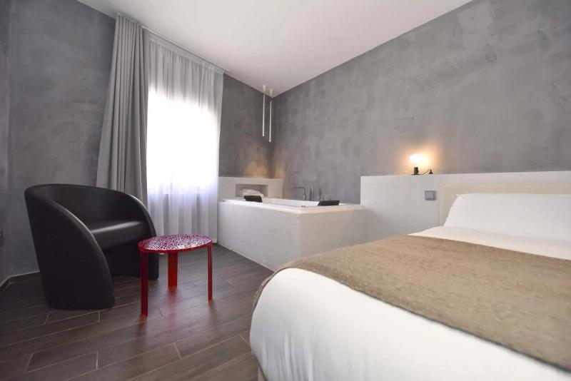 Quaint Boutique Hotel Nadur - Image 9