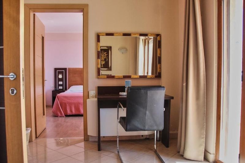 Hotel Nais Beach - Image 7