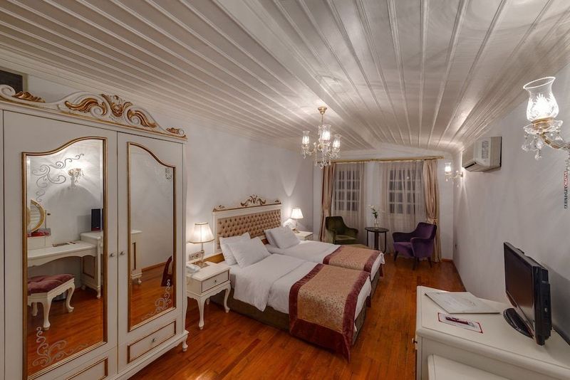 Tuvana Hotel - Image 6