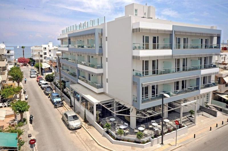 Astron Hotel - Image 9