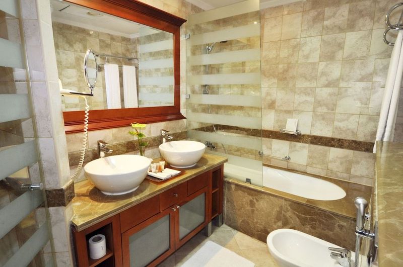 Donatello Hotel Dubai - Image 8
