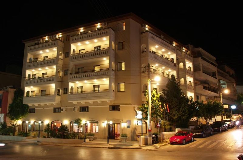 Elina Hotel Apartments - Image 9