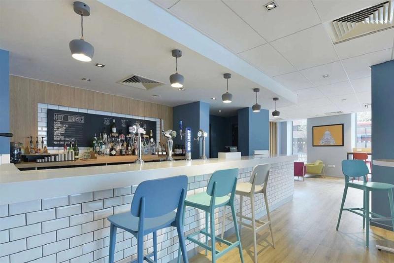 Travelodge London Waterloo - Image 3
