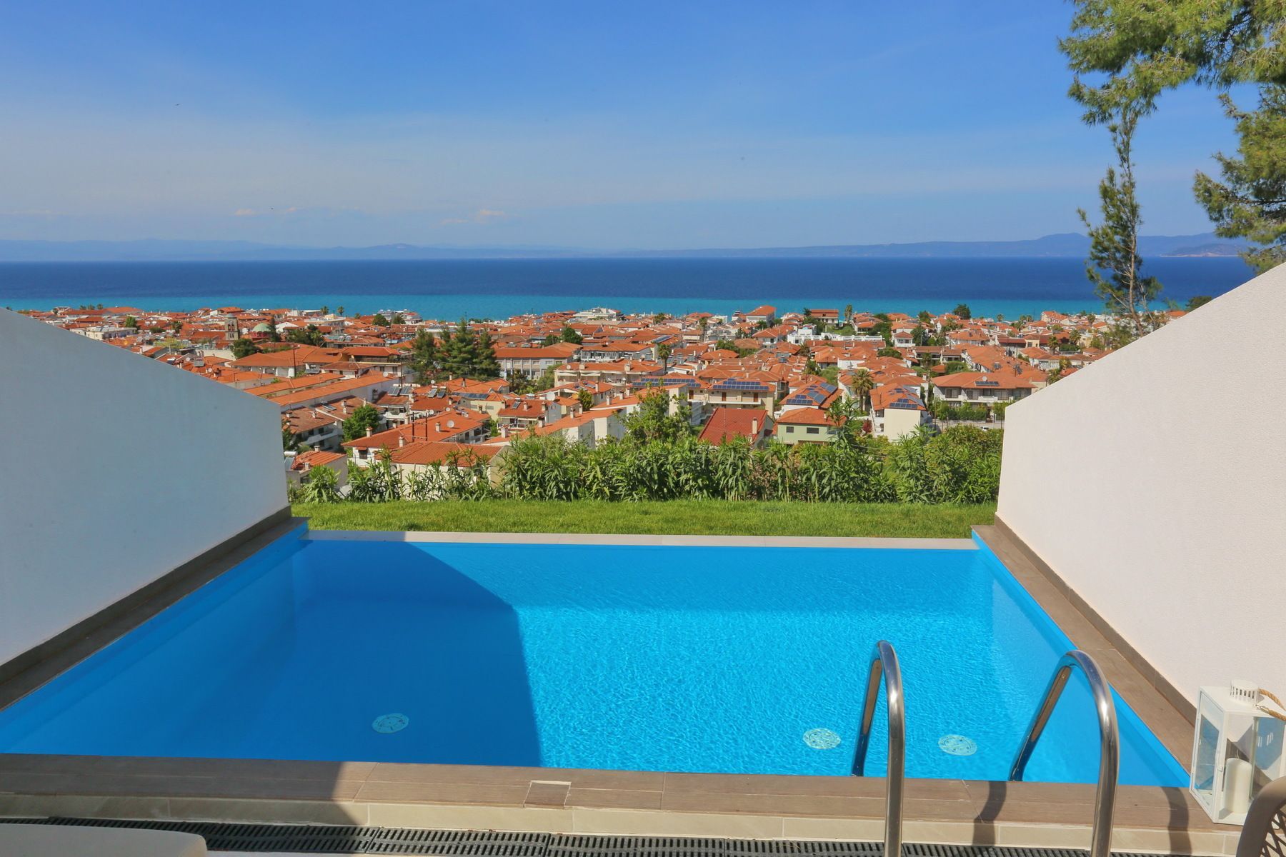 Alia Palace Luxury Hotel & Villas - Image 10