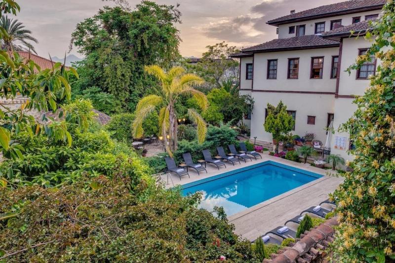 Tuvana Hotel - Image 9