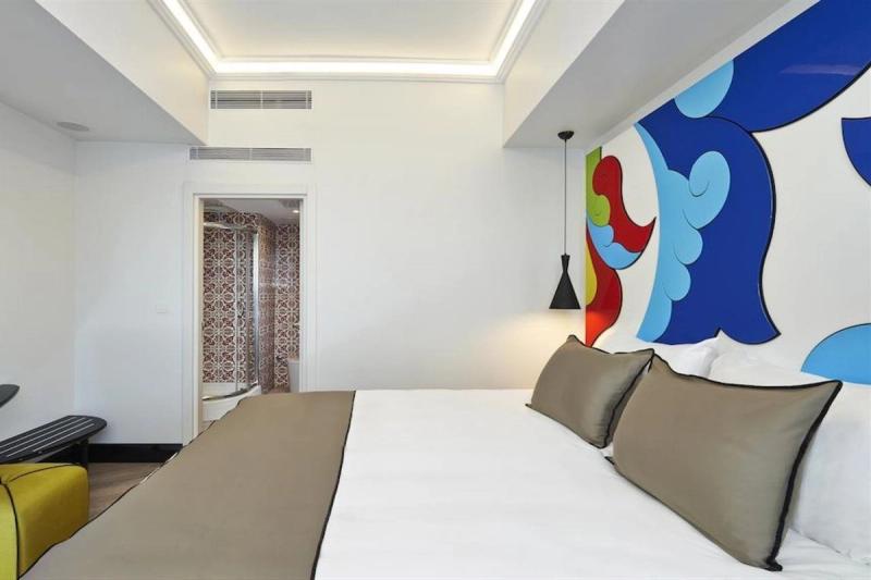 Sura Hagia Sophia Hotel - Image 7