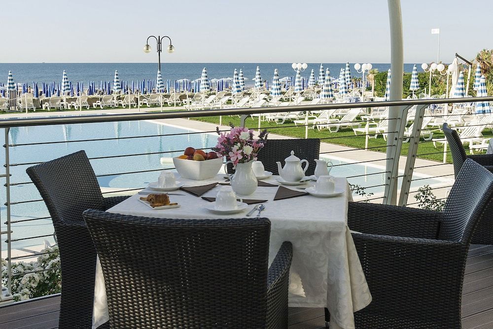 Hotel Le Soleil - Image 5