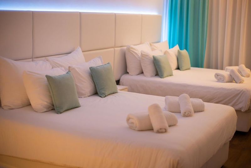 Hotel Napa Suites - Image 7