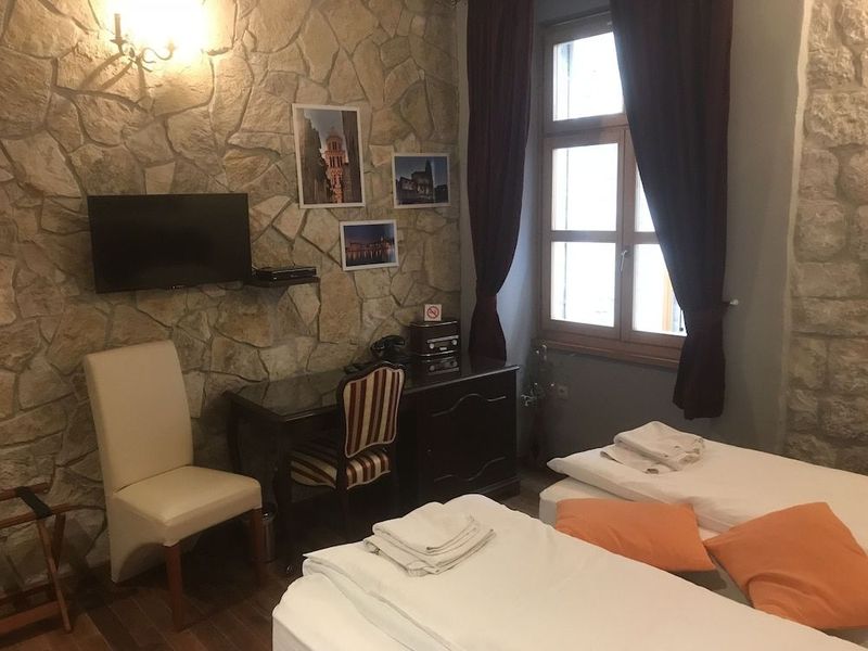 Heritage Hotel Tragos - Image 3