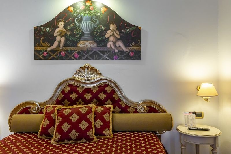 Hotel Columbia Wellness & Spa - Image 7