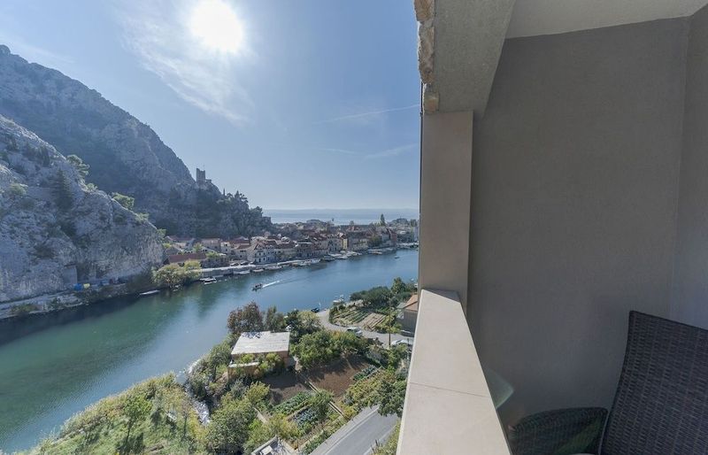 Hotel Villa Dvor - Image 5