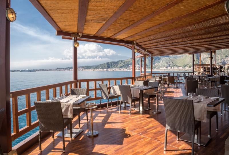 UNAHOTELS Capotaormina - Image 10