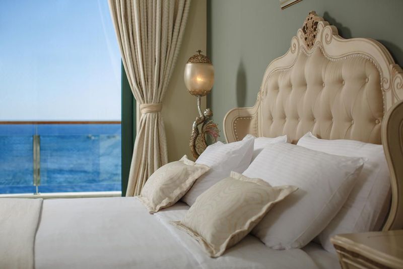 Royal Princess Hotel - Image 8