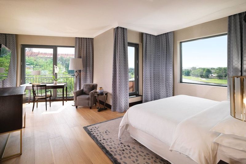 Sheraton Grand Krakow - Image 2