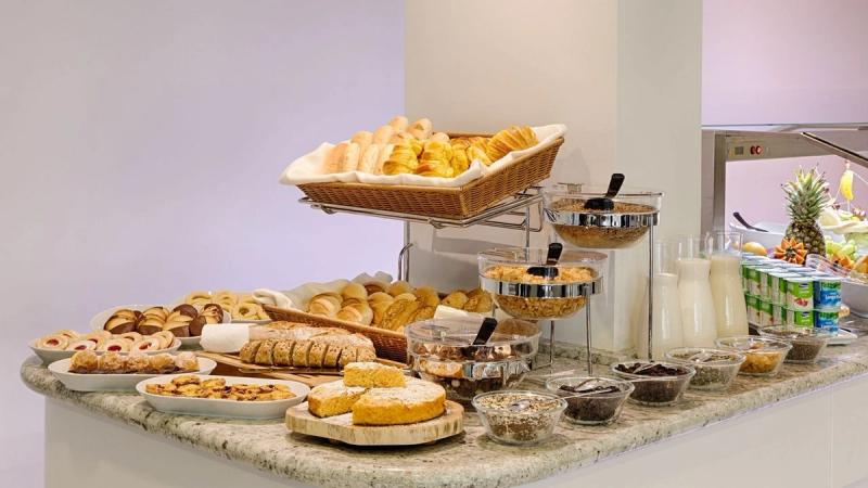 Hotel Cristal Porto - Image 10