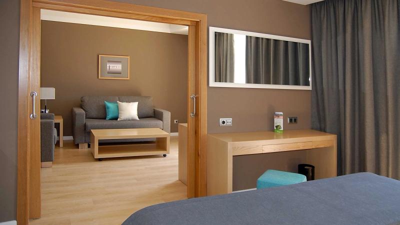 Protur Sa Coma Playa Hotel & Spa - Image 9