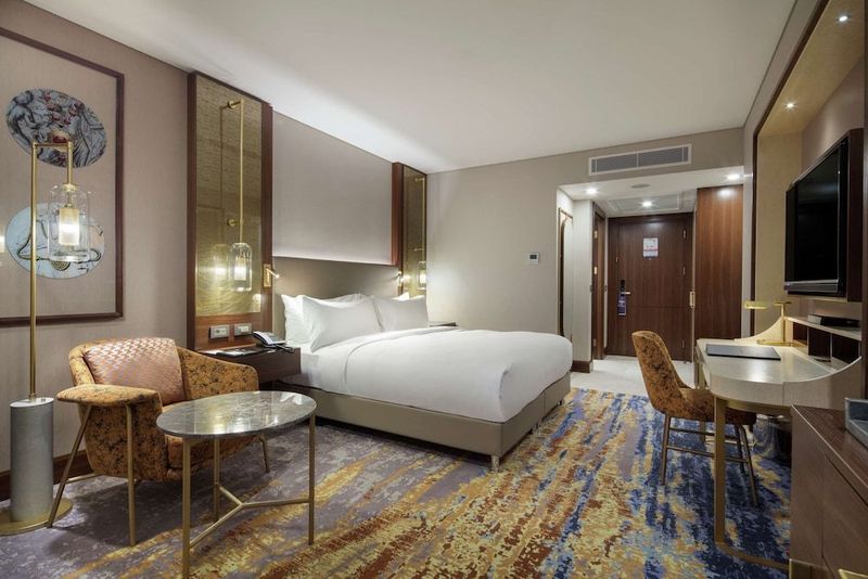 DoubleTree by Hilton Antalya City Centre - Image 8