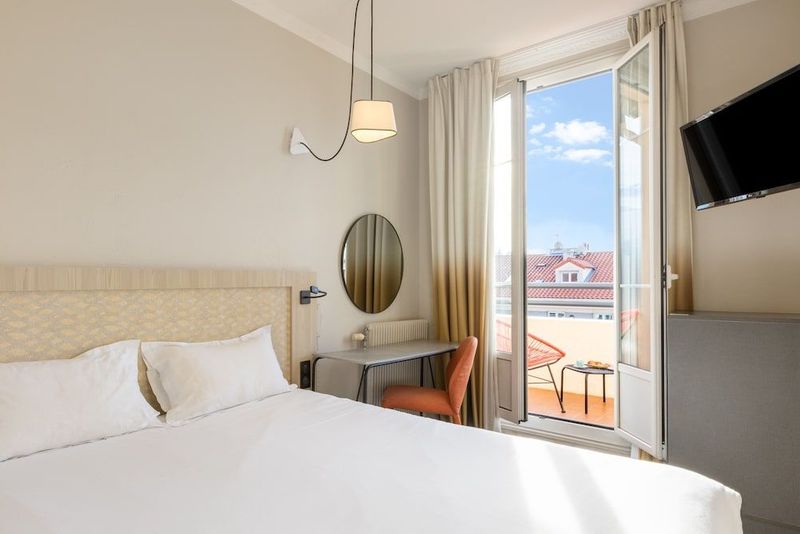Hotel Vendome - Image 4