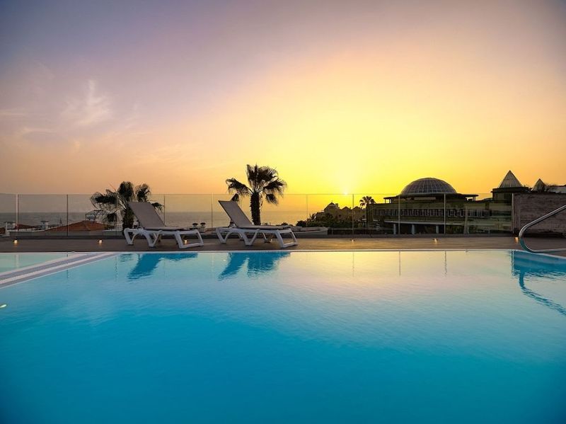 Colon Guanahani Hotel - Image 1